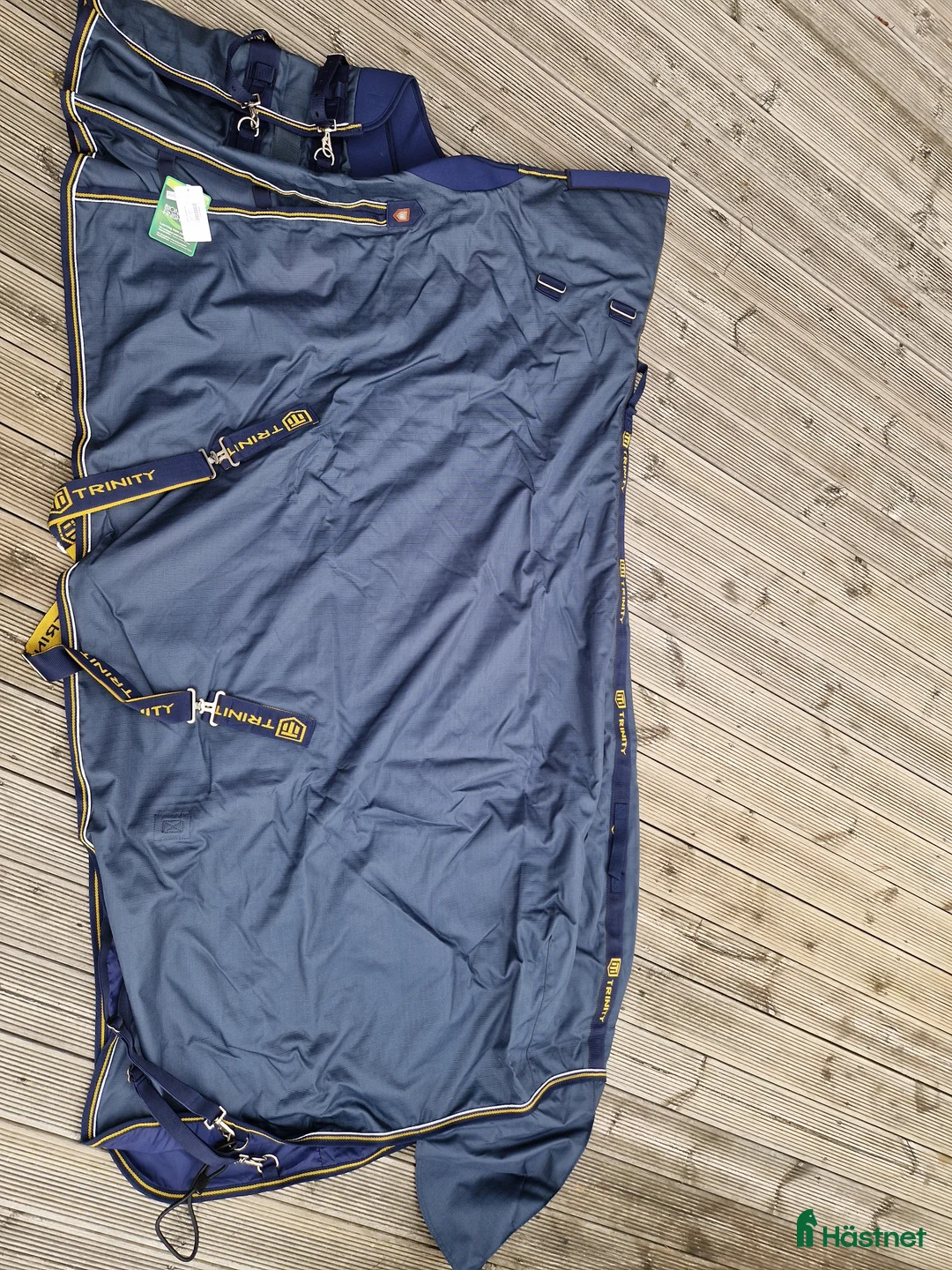 Täcken hästutrustning till salu: Massor av täcken i 125-155 cm i Rejmyre - Annons 20