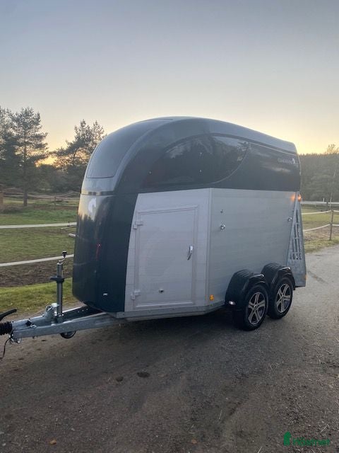 Hästtransporter  fordon & transport till salu: NY CLEAR ROUND ALU EDITION - Annons 1