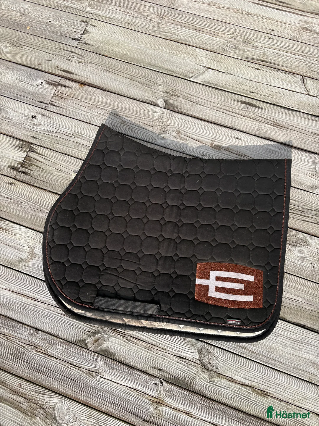 Schabrak & Vojlockar hästutrustning till salu: Equiline schabrak - Annons 1