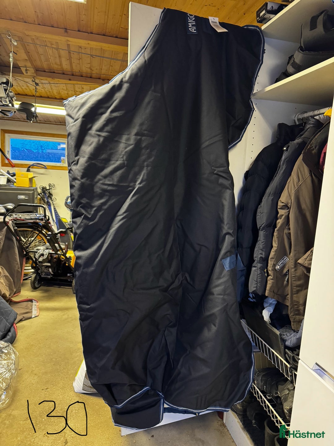 Täcken hästutrustning till salu: Amigo bravo 12 400g storlek 130 samt 160 i Motala - Annons 1