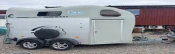 Hästtransporter  fordon & transport till salu: Hästtransport 2017 med kamera , sadelkammare - Annons 1