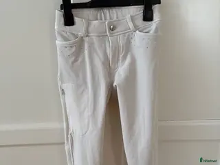 Ridbyxor ryttarutrustning till salu: Fina vita CRW ridbyxor till salu - Annons 7