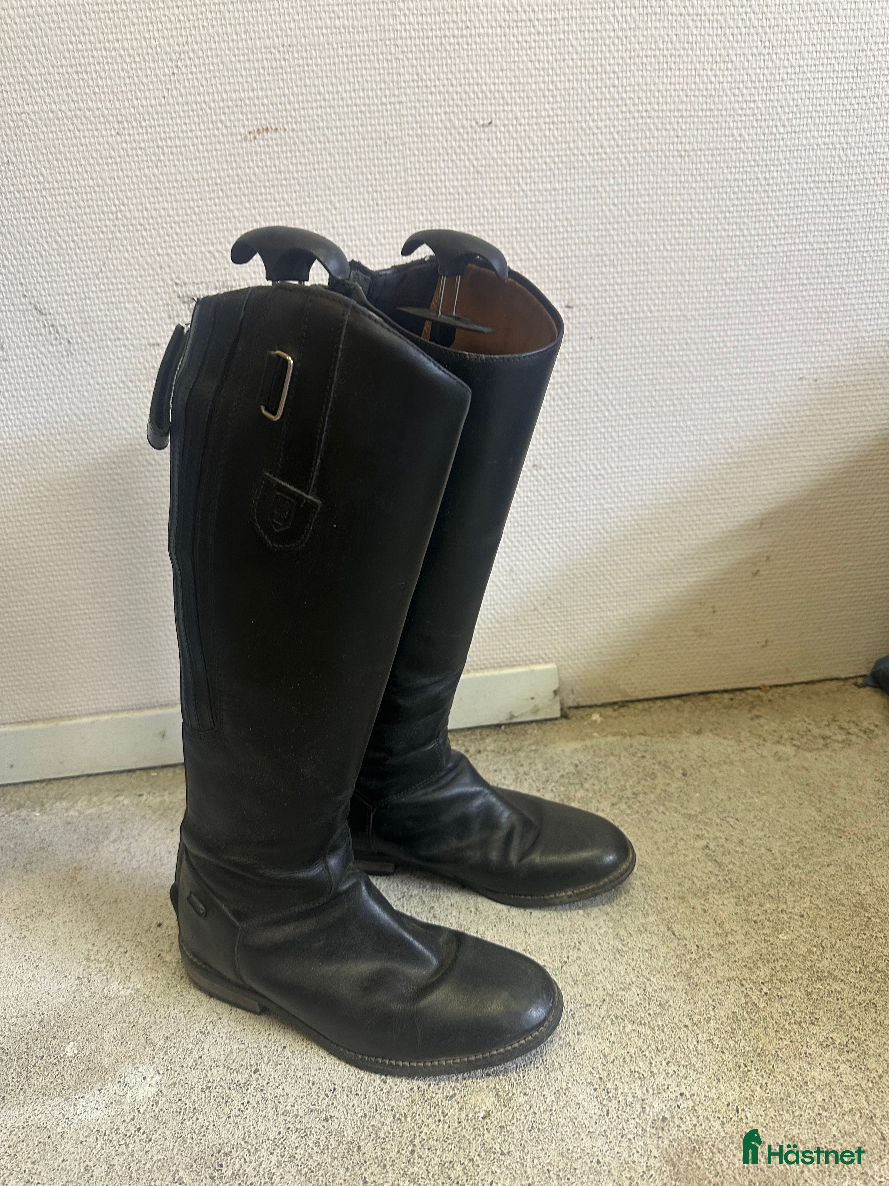 Ridstövlar ryttarutrustning till salu: Ridstövlar  i Ludvika - Annons 14