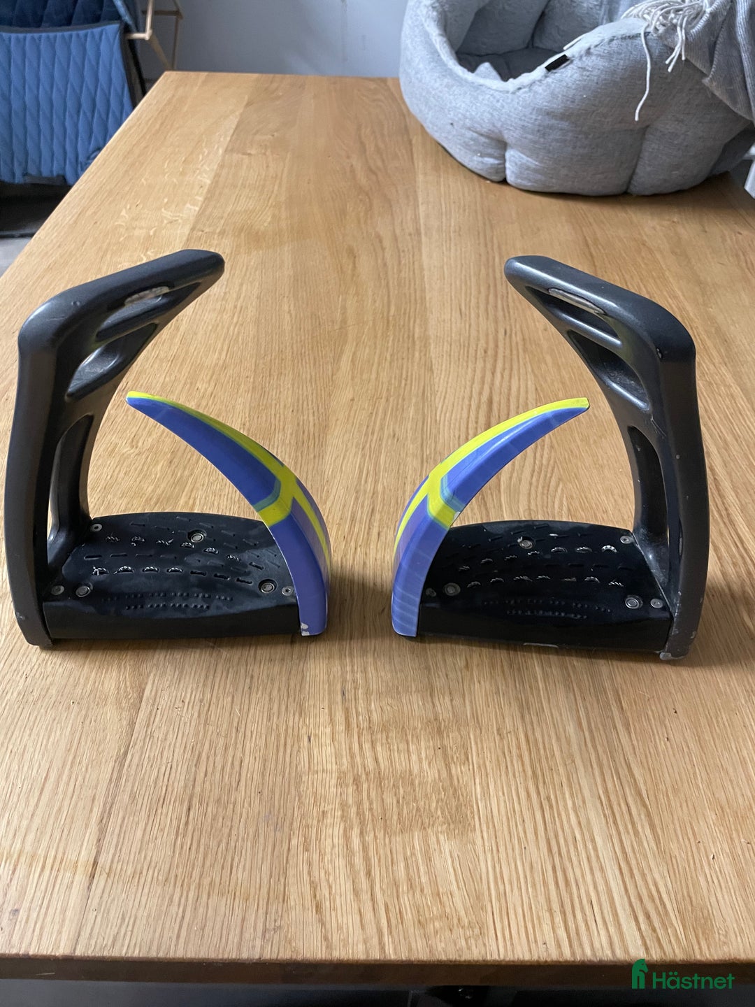 Övrig Ryttarutrustning ryttarutrustning till salu: Equiline stigbyglar  i Uppsala - Annons 2