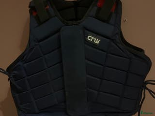 Säkerhetsvästar ryttarutrustning till salu: Ridväst storlek 12. i Lerum - Annons 21