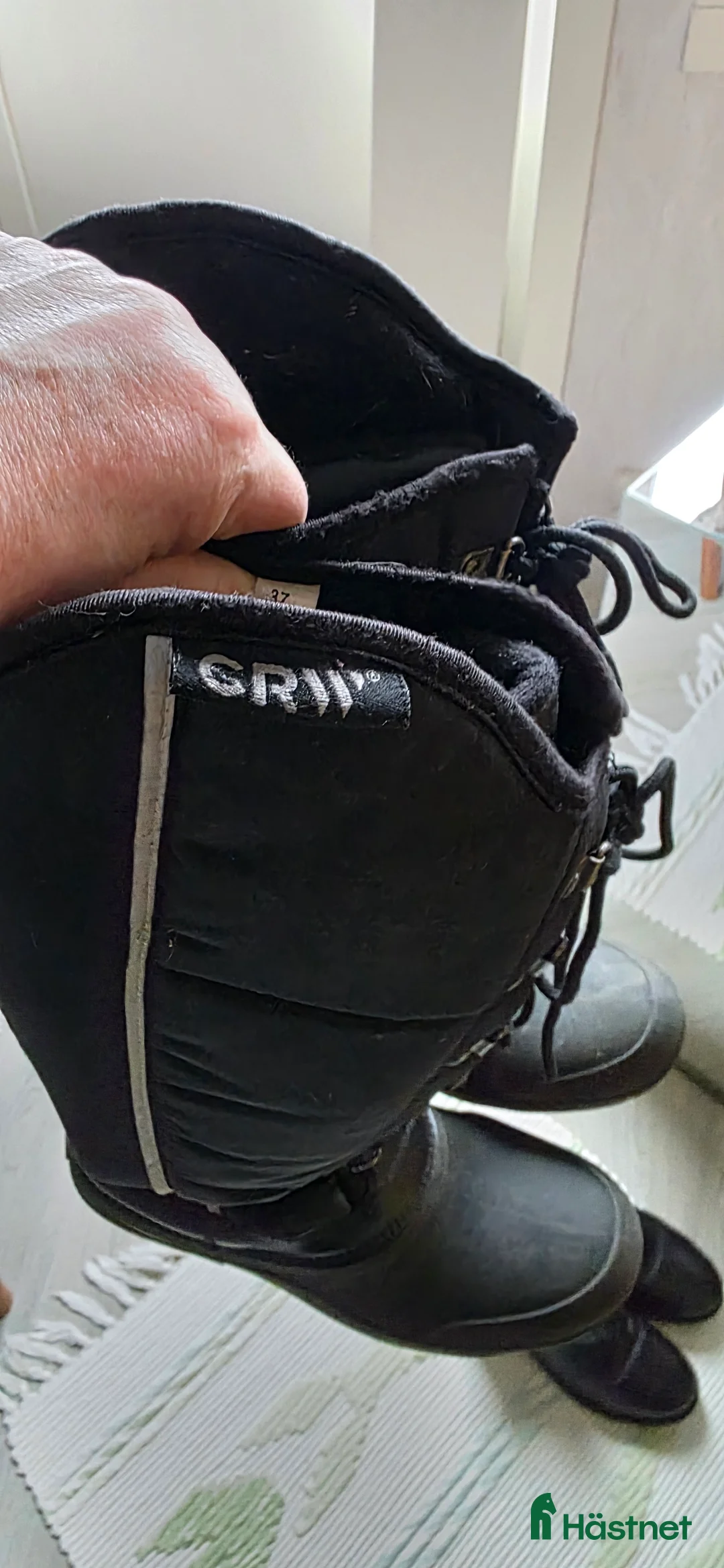 Ridstövlar ryttarutrustning till salu: Ridstövlar/ Jodpurs och shortchaps i Landvetter - Annons 2