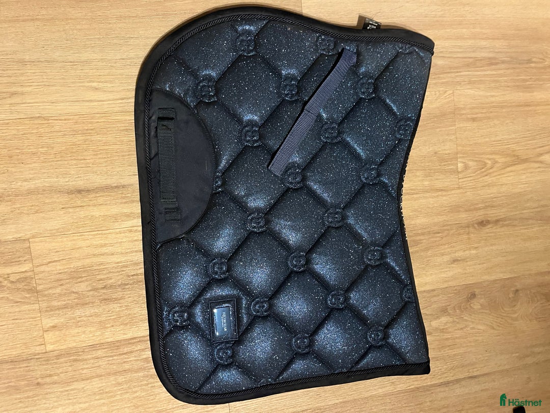 Schabrak & Vojlockar hästutrustning till salu: Schabrak i Ljusne - Annons 4