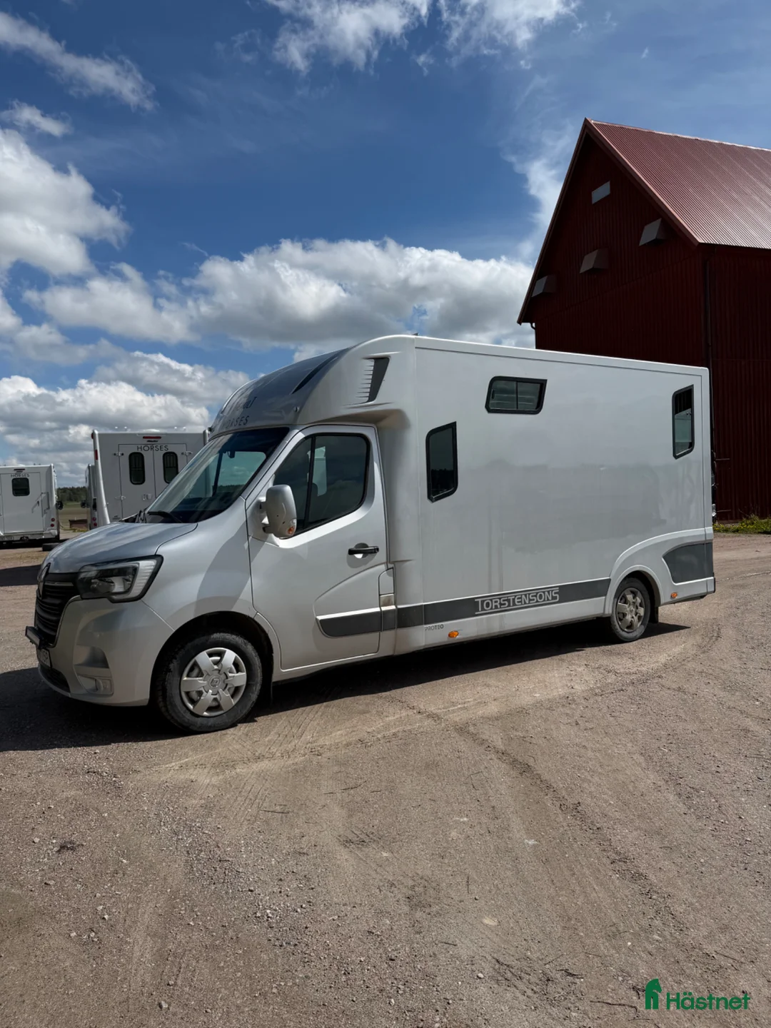 Hästlastbilar  fordon & transport till salu: Theault proteo 5L switch Hästlastbil  - Annons 2
