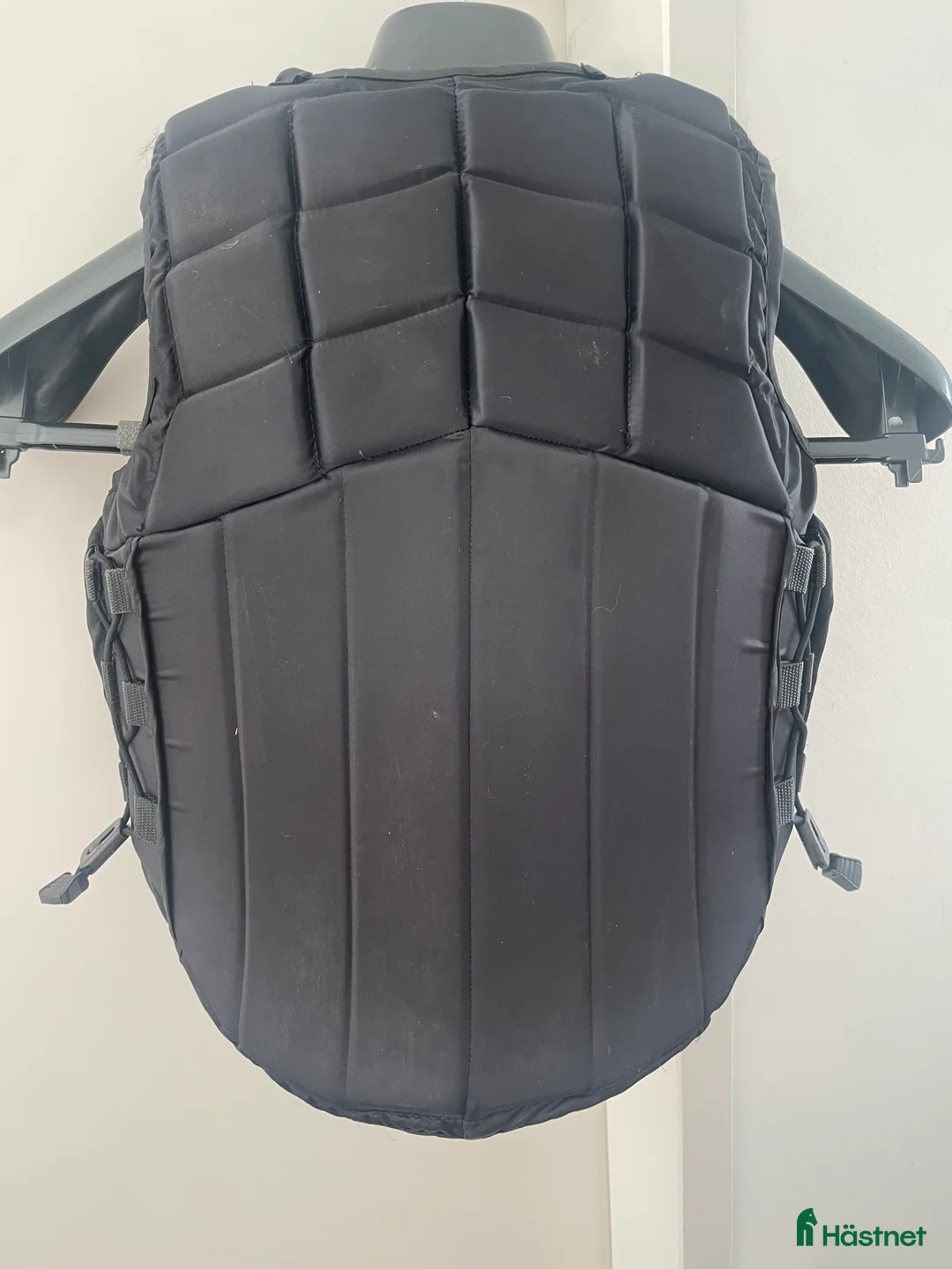 Säkerhetsvästar ryttarutrustning till salu: Racesafe child medium, regular - Annons 2