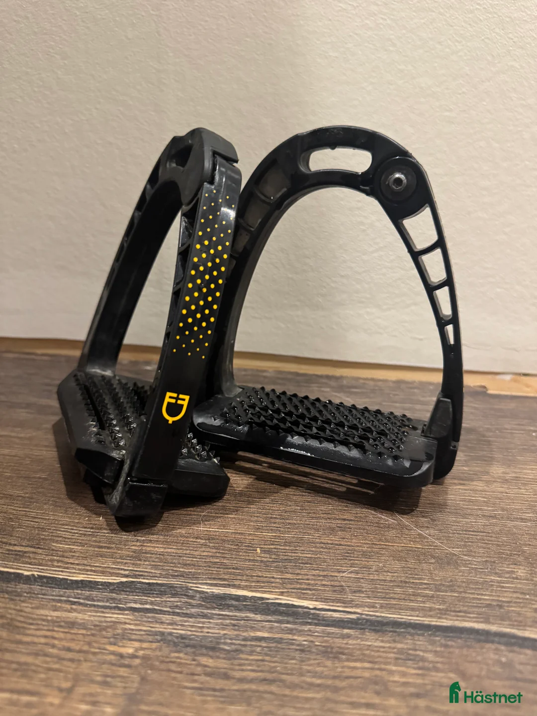 Sadlar hästutrustning till salu: Knights Robin Hood Elite  i Västerås - Annons 5