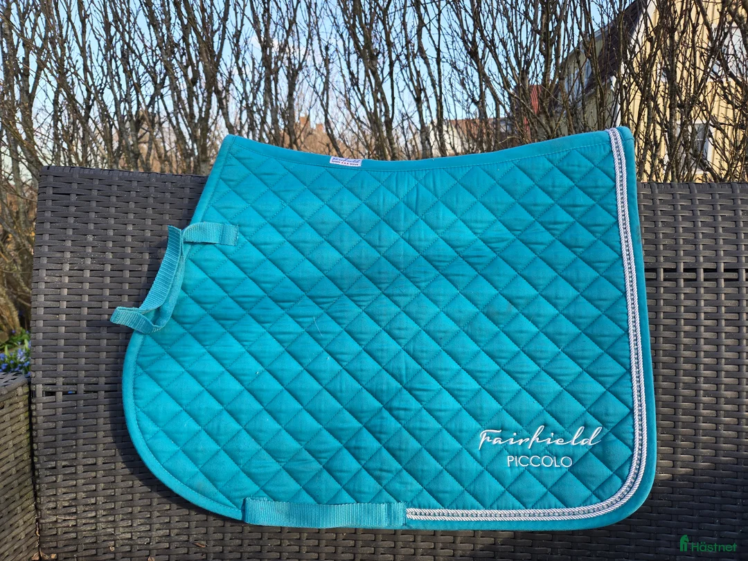 Schabrak & Vojlockar hästutrustning till salu: Hoppschabrak  i Ulrika - Annons 2