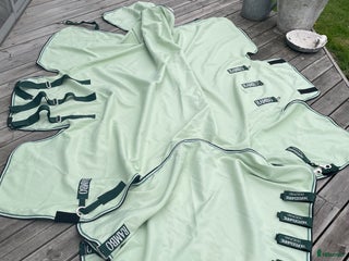 Täcken hästutrustning till salu: Eksemtäcke i Halmstad - Annons 1