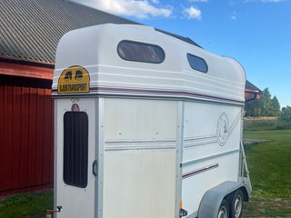 Hästtransporter fordon & transport till salu: Hästtransport BOJ BRAVO 216EH – Nybesiktigad i Tierp - Annons 4