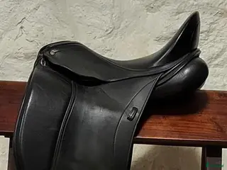 Sadlar hästutrustning Jes mambo 17.5 tum i Åstorp - Annons 10