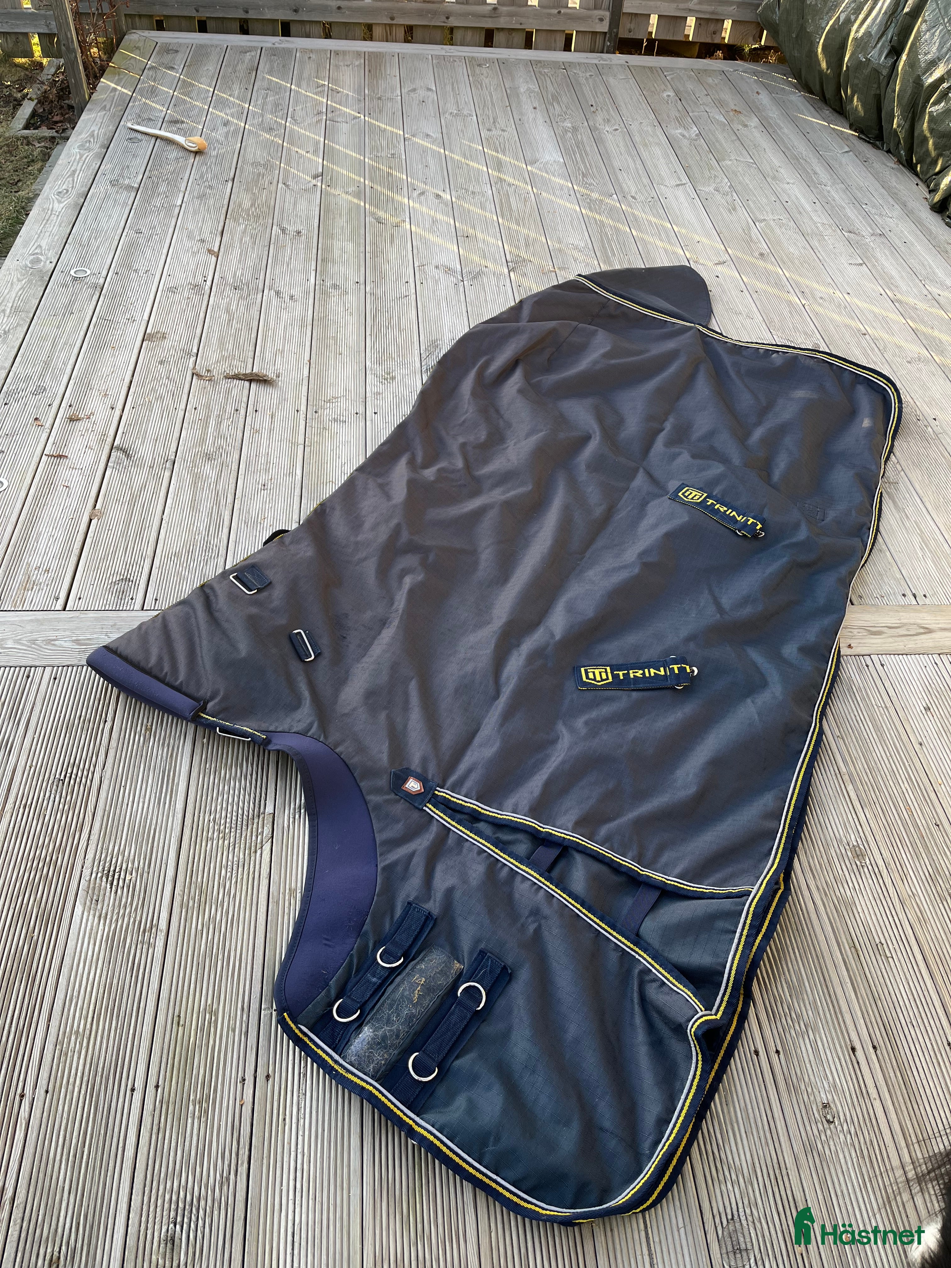 Täcken hästutrustning Trinity täcke  - Annons 1