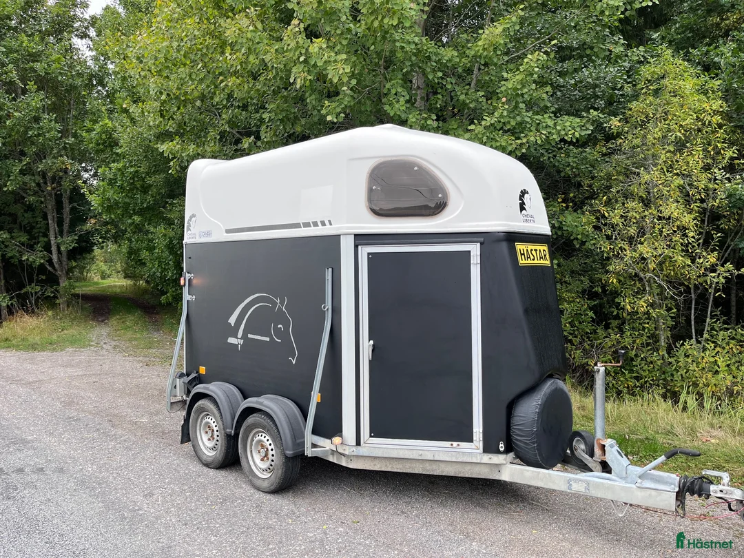 Hästtransporter  fordon & transport till salu: Nybes Cheval XL m. Sadelkammare årsm 2014 - Annons 1
