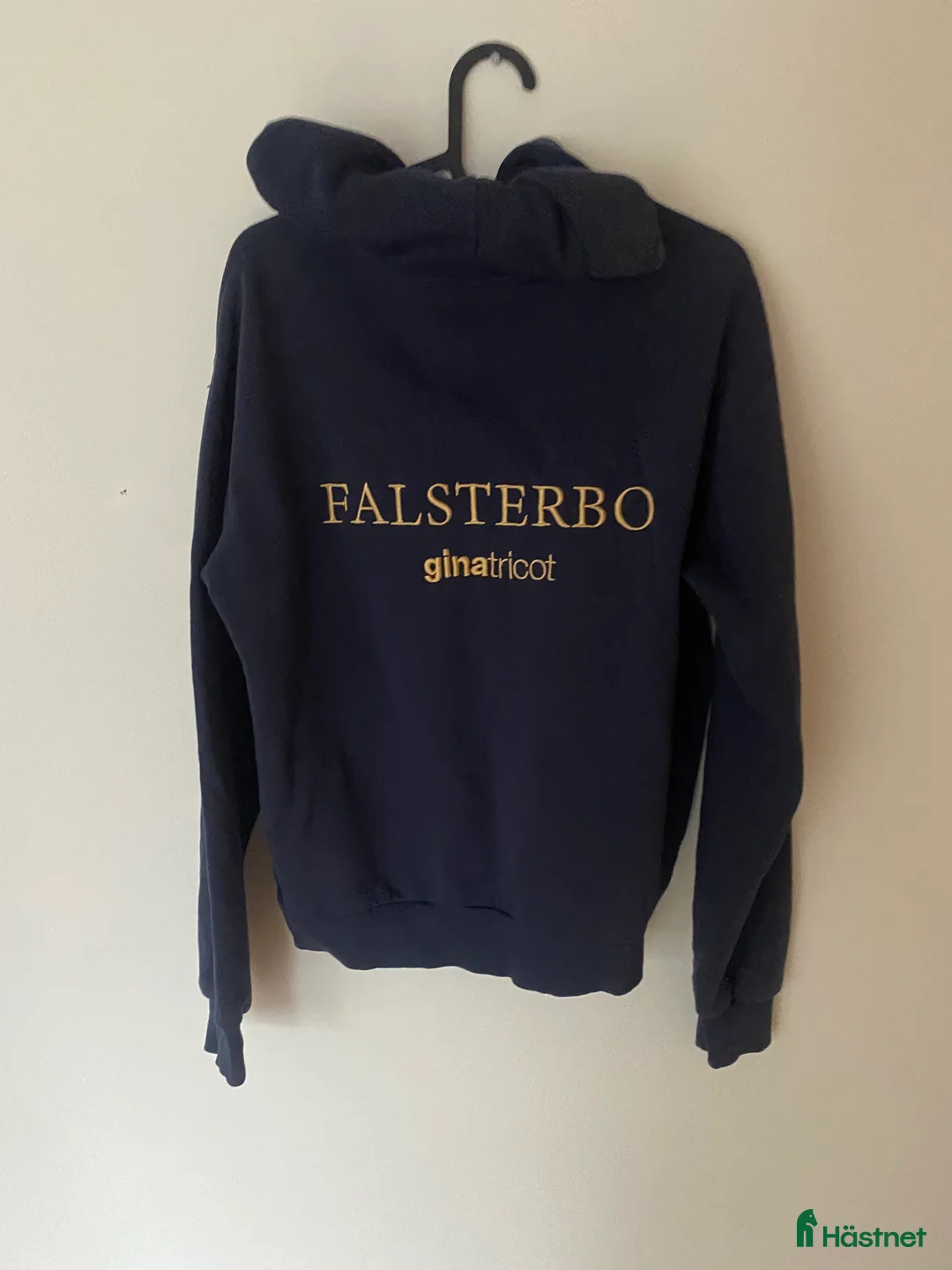 Övrigt Ridkläder ryttarutrustning till salu: Hoodie stl L i Vetlanda - Annons 2