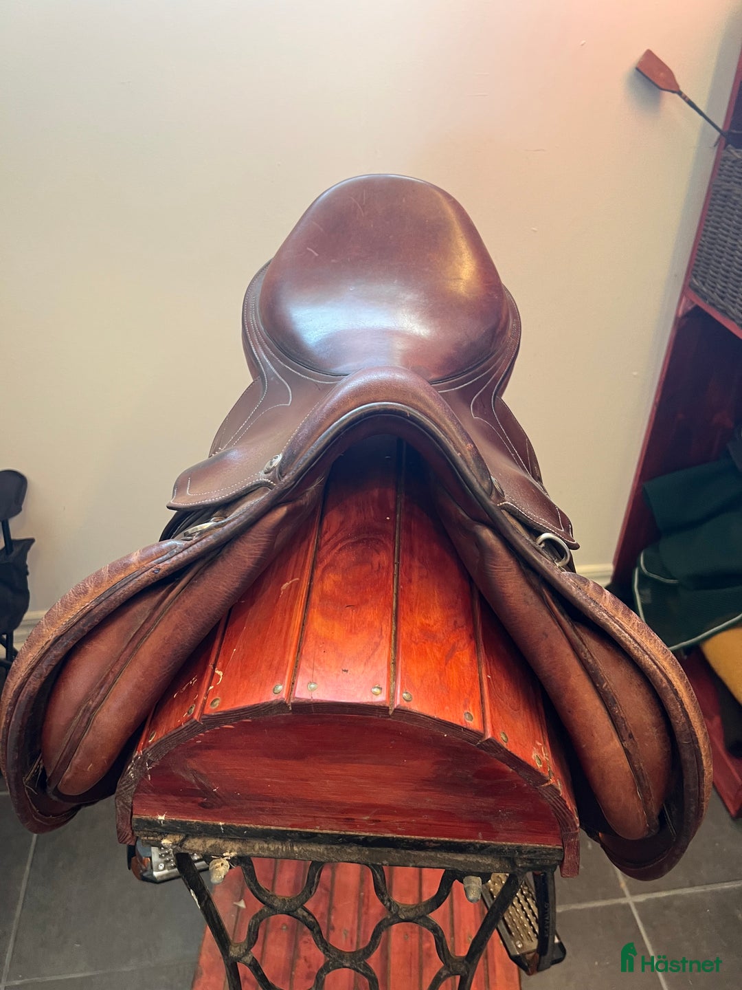 Sadlar hästutrustning till salu: Pessoa hoppsadel i Kågeröd - Annons 2