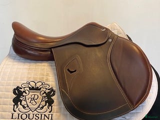 Sadlar hästutrustning till salu: Hoppsadel Tech 1 i Uppsala - Annons 19