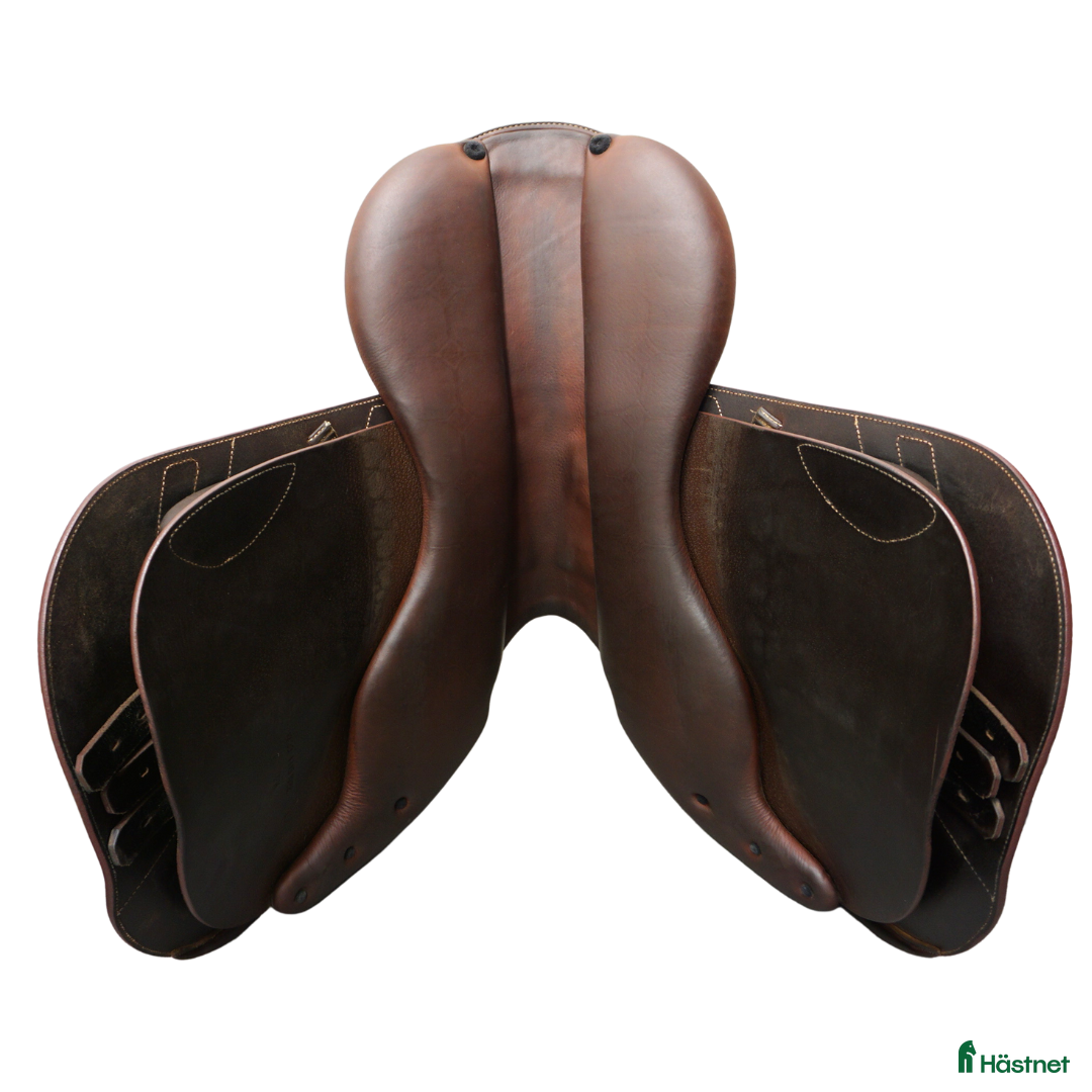 Sadlar hästutrustning till salu: Renaissance F 17" i nyskick! i Upplands Väsby - Annons 7