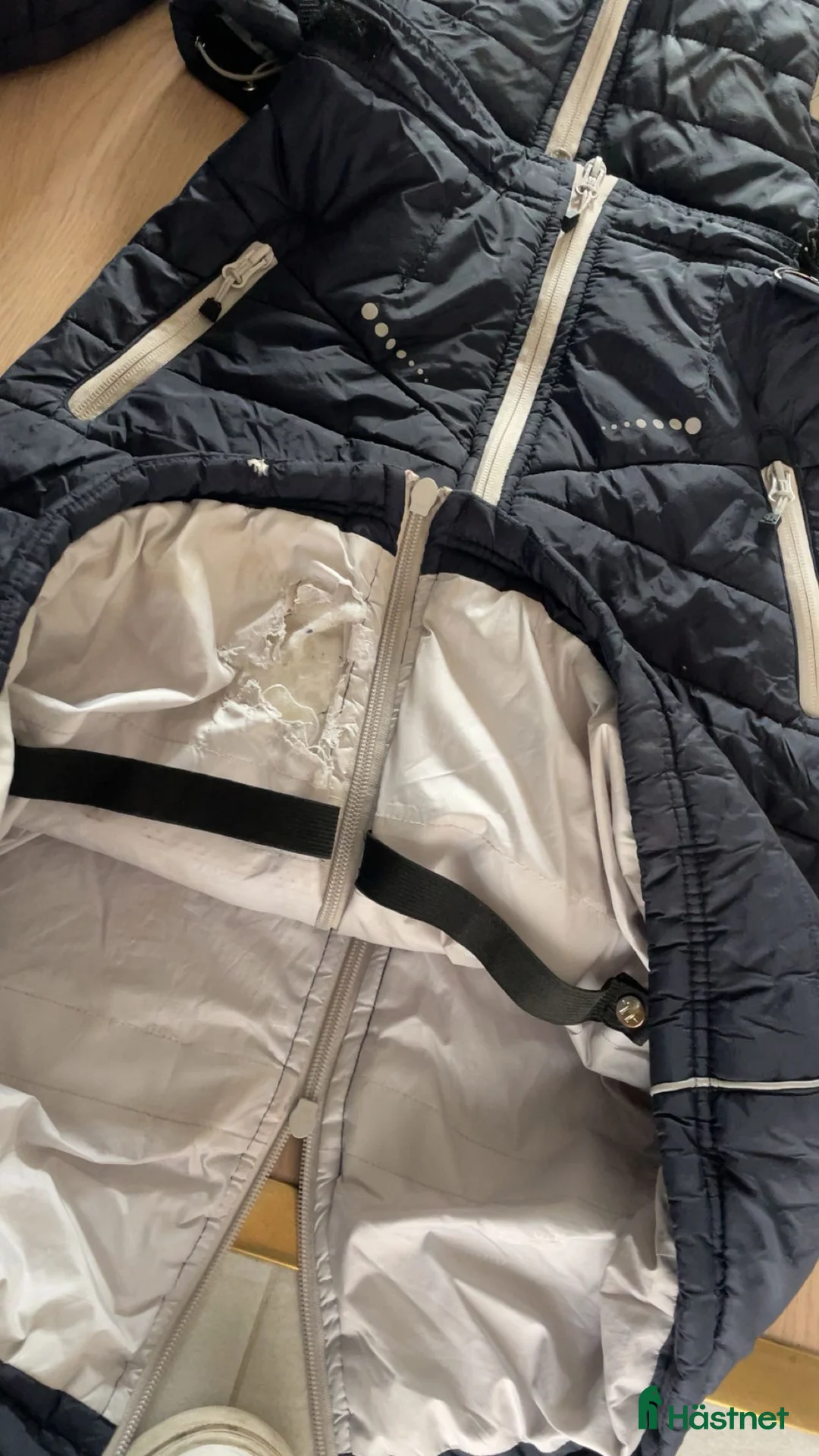 Jackor & Kavajer ryttarutrustning till salu: Uhip Jacka & kjol  i Tullinge - Annons 2