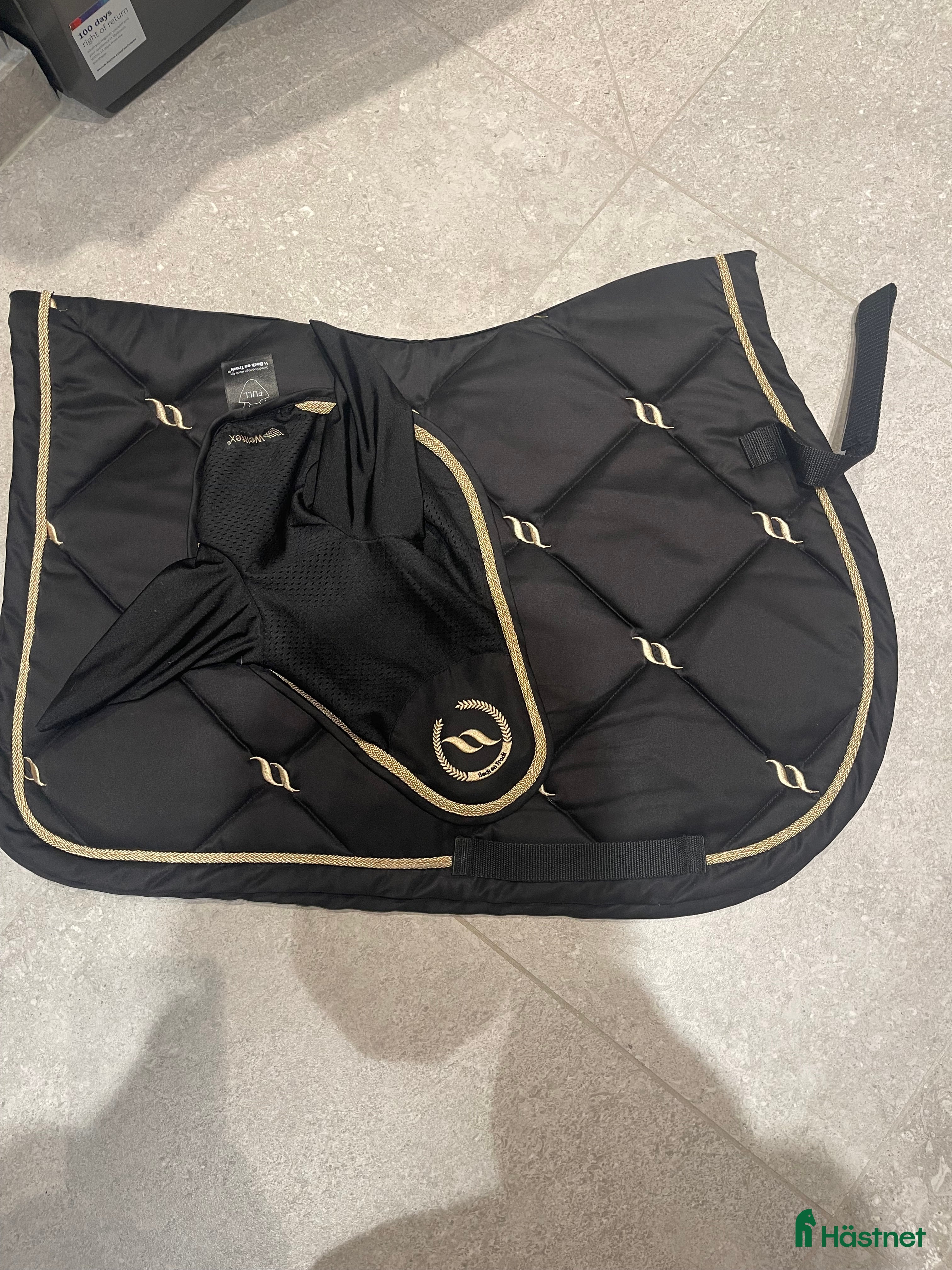 Schabrak & Vojlockar hästutrustning Back on track schabrak med huva full  i Norrtälje - Annons 11