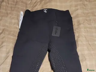 Ridbyxor ryttarutrustning till salu: Zaczess teddy nya i Enköping - Annons 2