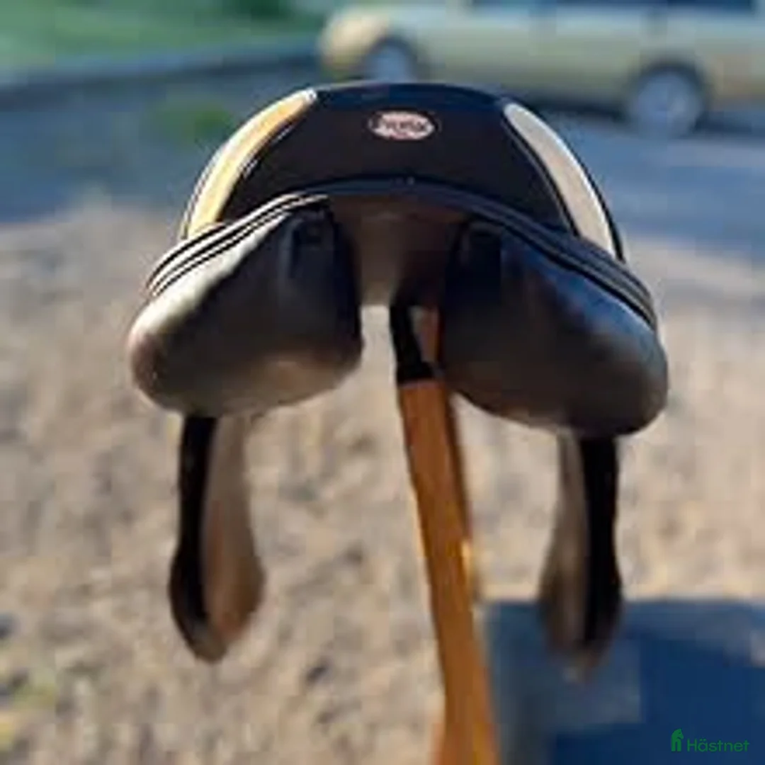 Sadlar hästutrustning till salu: Prestige Paris  i Norrköping - Annons 3