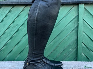 Ridstövlar ryttarutrustning till salu: HKM Titanium i Kållekärr - Annons 10