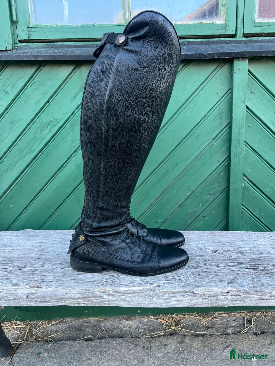 Ridstövlar ryttarutrustning till salu: HKM Titanium i Kållekärr - Annons 1