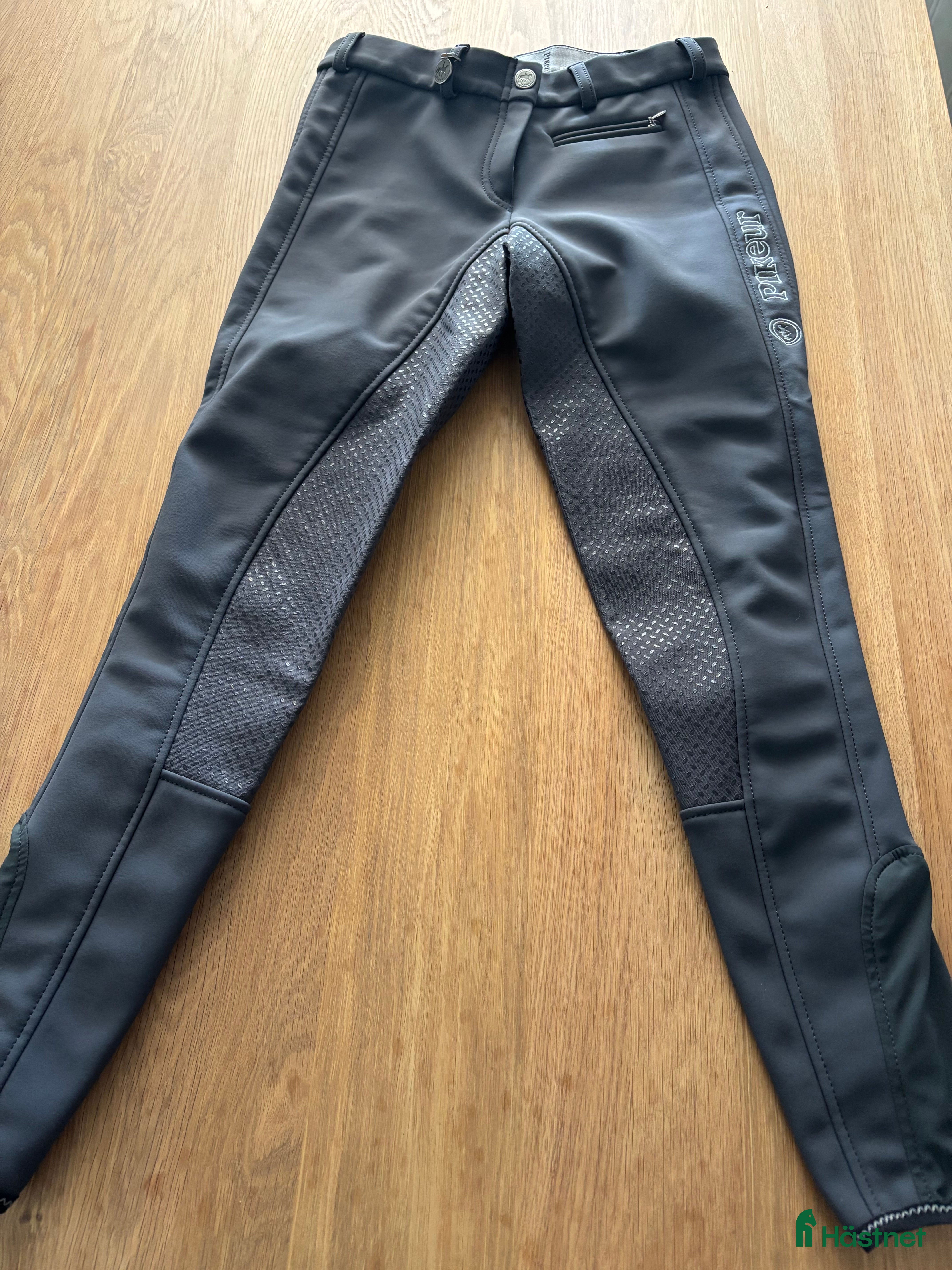 Ridbyxor ryttarutrustning till salu: Nya Pikeur ridbyxor  i Bergsjö - Annons 20