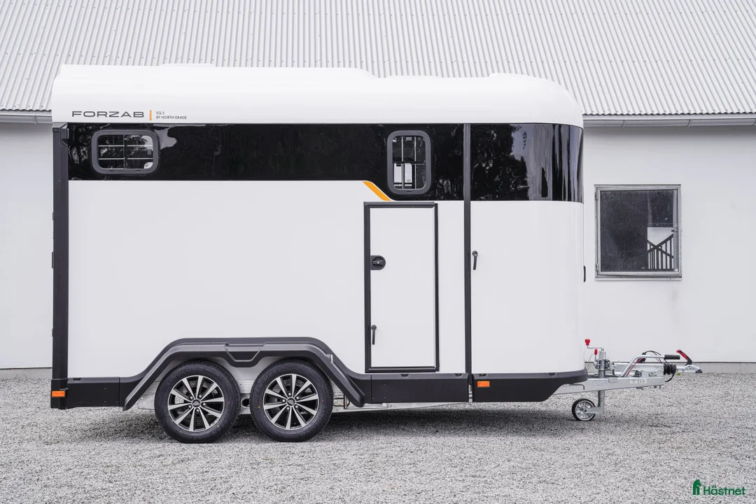Hästtransporter  fordon & transport till salu: Forzab EQ3 i Rättvik - Annons 1