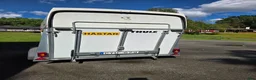 Hästtransporter  fordon & transport till salu: Thule Prestige Hästtransport  i Kareby - Annons 3