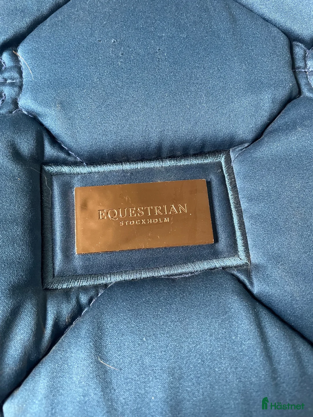 Schabrak & Vojlockar hästutrustning till salu: Fint Equestrian Stockholm schabrak - Annons 5