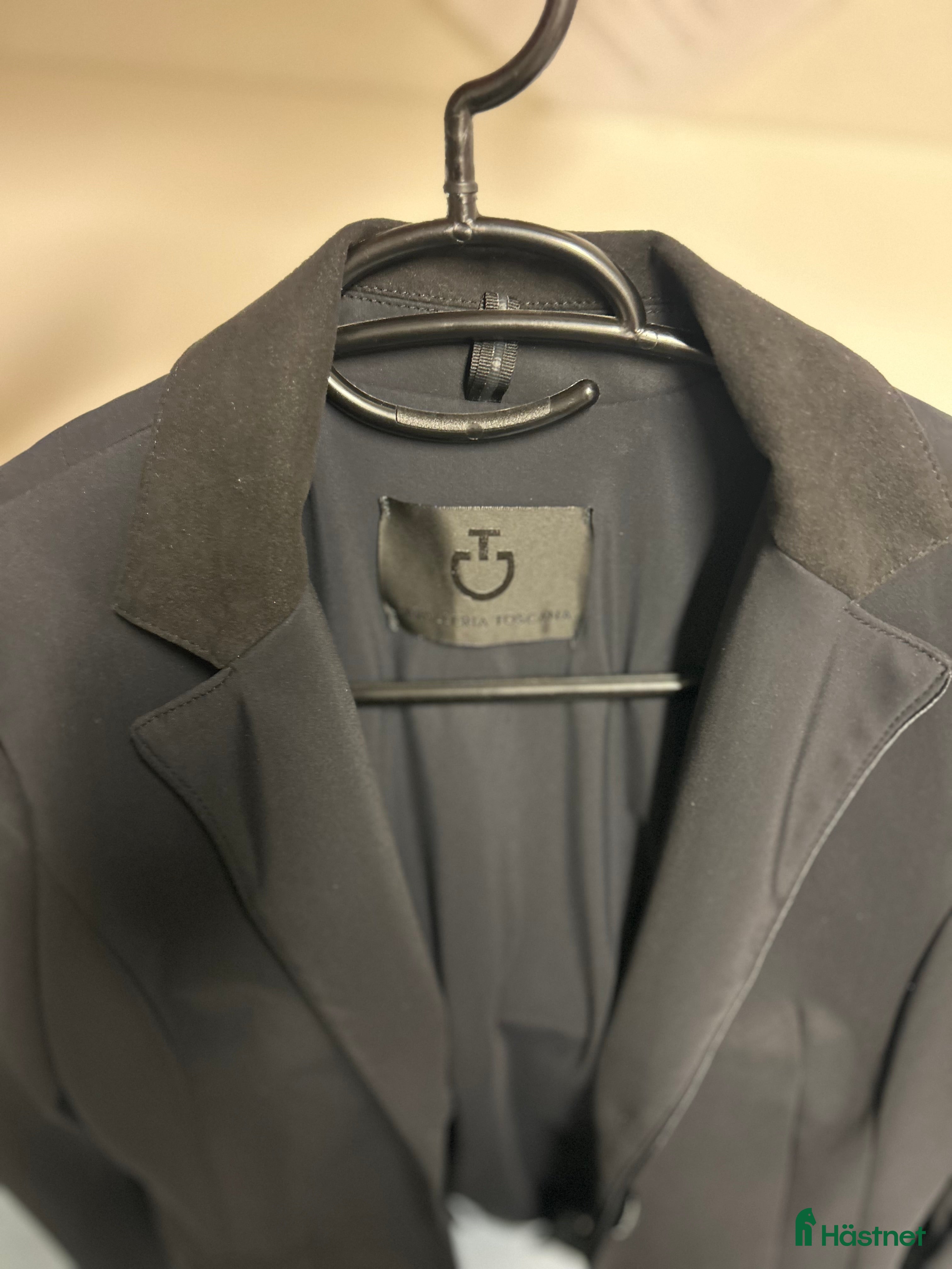 Jackor & Kavajer ryttarutrustning till salu: Cavalleria Toscana Kavaj, Svart i Höganäs - Annons 2