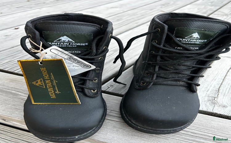 Ridstövlar ryttarutrustning till salu i Nacka - Annons 11