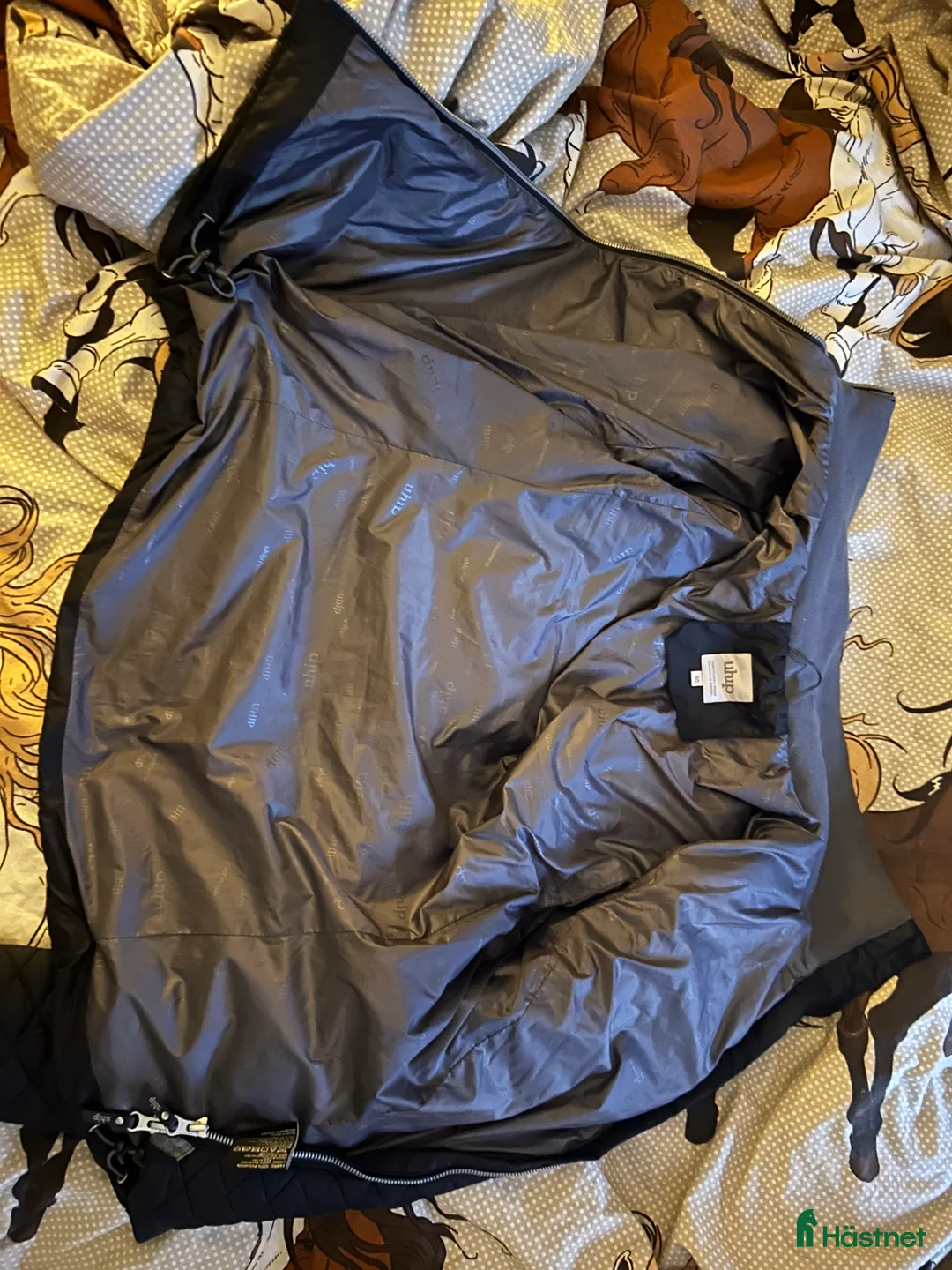 Jackor & Kavajer ryttarutrustning till salu: Uhip strl 40 i Hörby - Annons 3