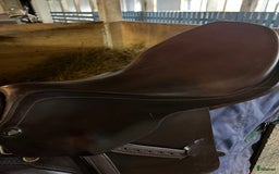 Sadlar hästutrustning till salu: Prestige Roma jump i Enköping - Bild 2