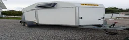 Hästtransporter  fordon & transport till salu: Thule prestige hästtransport  i Lundsbrunn - Annons 1