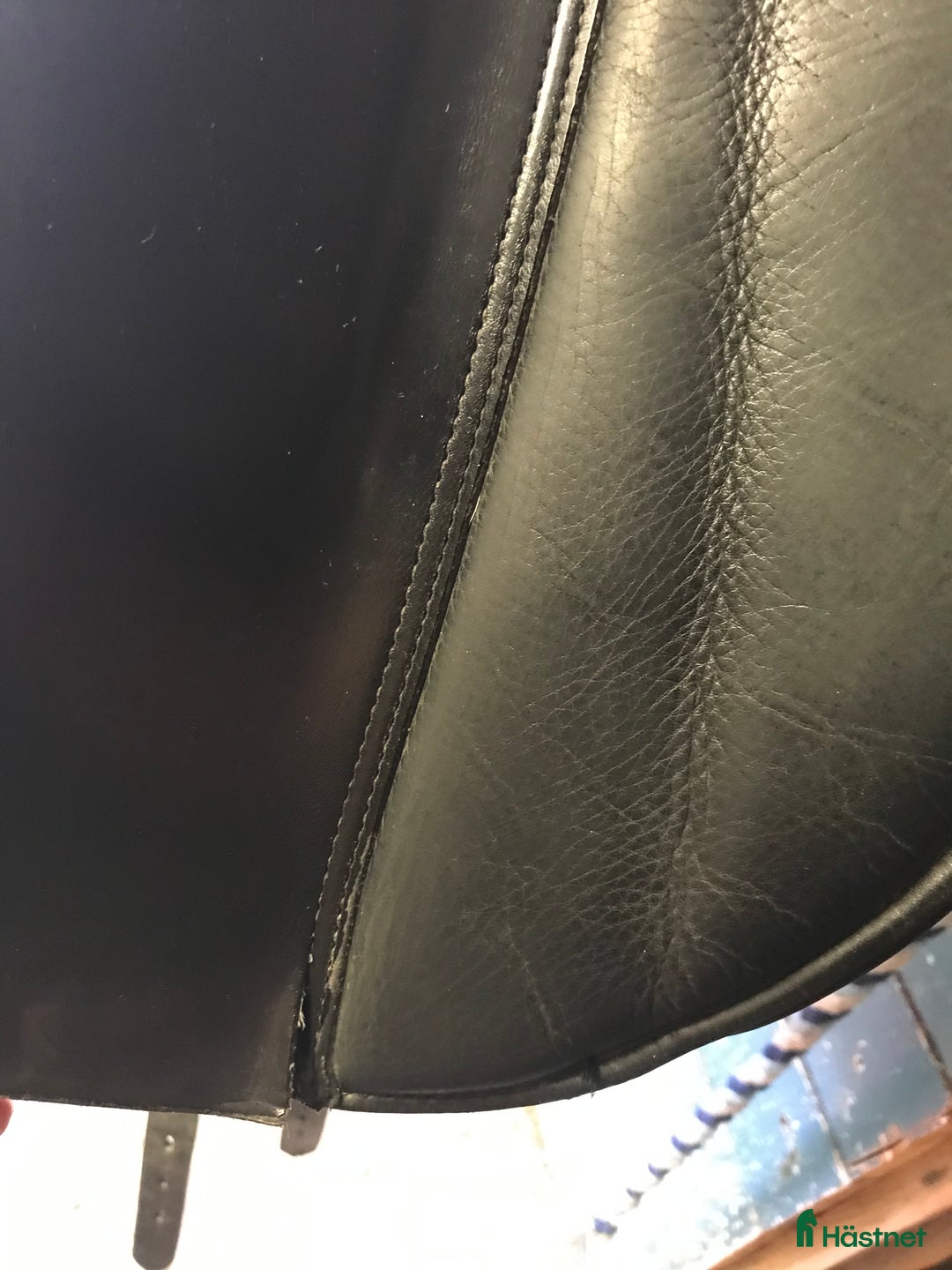 Sadlar hästutrustning till salu: Thorowgood dressyr sadel i Lycke - Annons 3