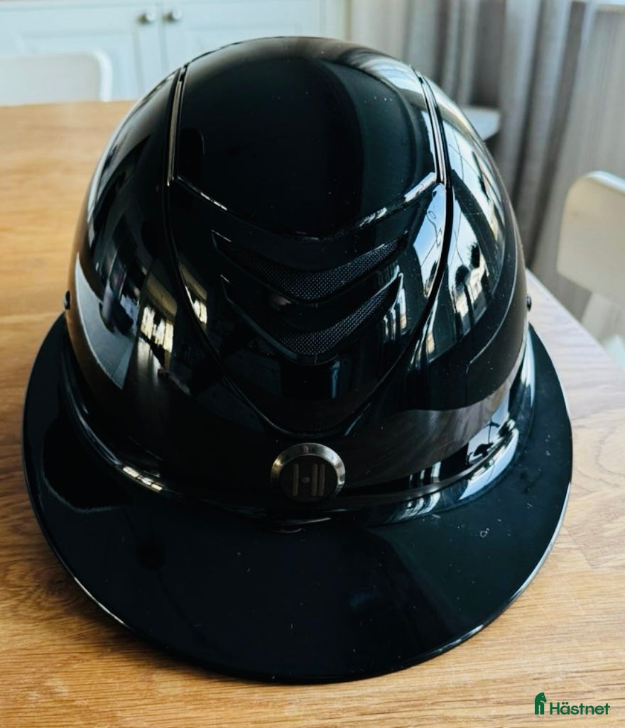 Hjälmar ryttarutrustning till salu: Onek hjälm🌟 - Annons 15