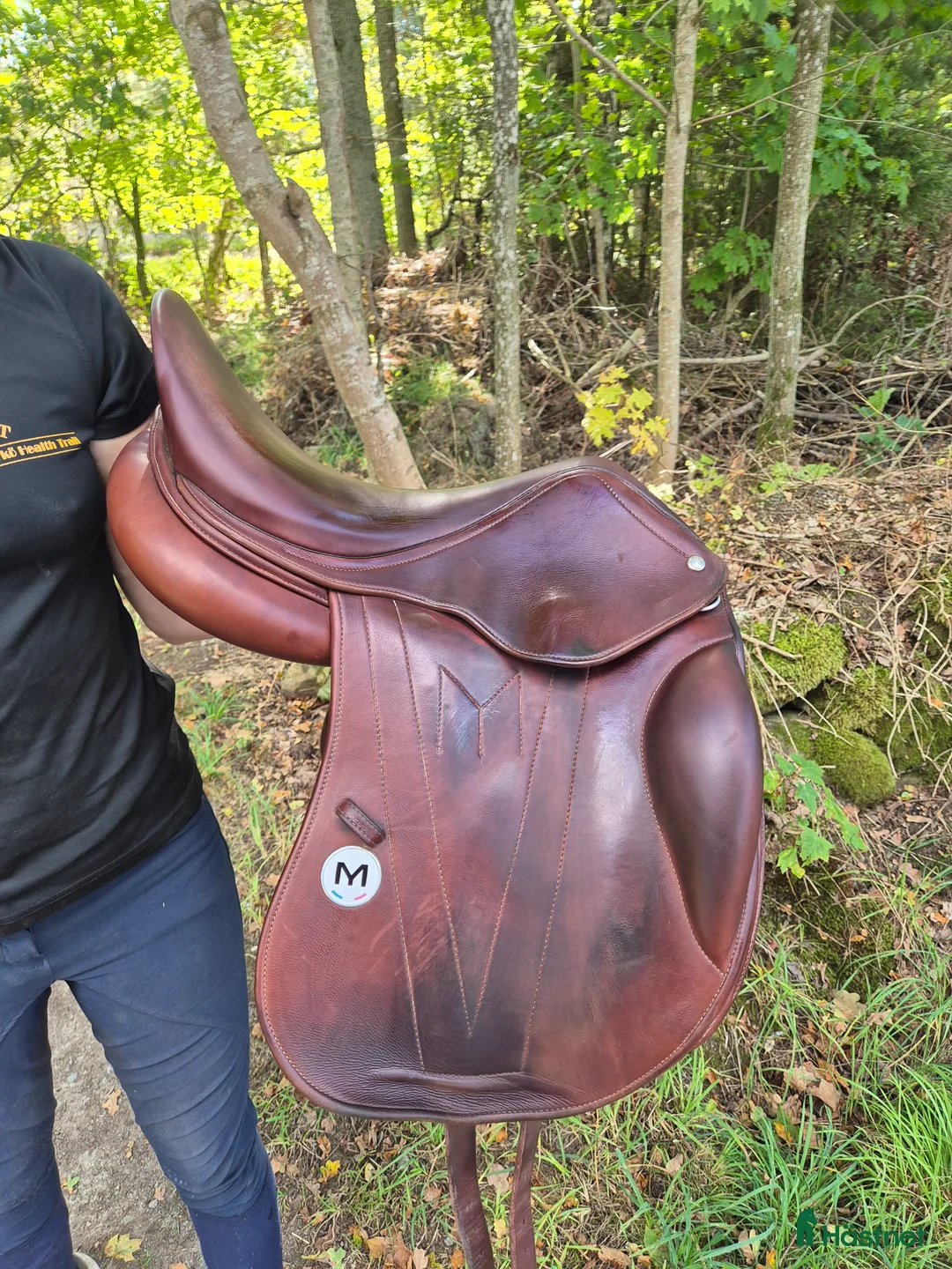 Sadlar hästutrustning till salu: Meyer dressyrsadel i Lyckeby - Annons 1