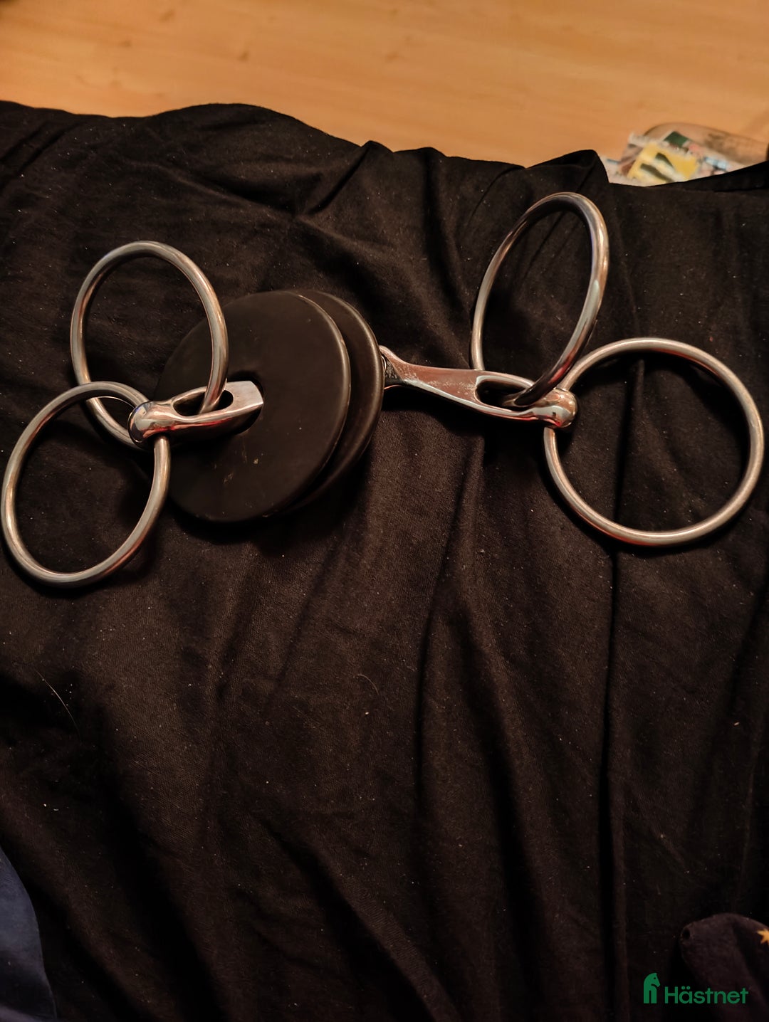 Bett hästutrustning till salu: Metalab Scourier bett 2-ringar 12,5 cm i Ängelholm - Annons 1