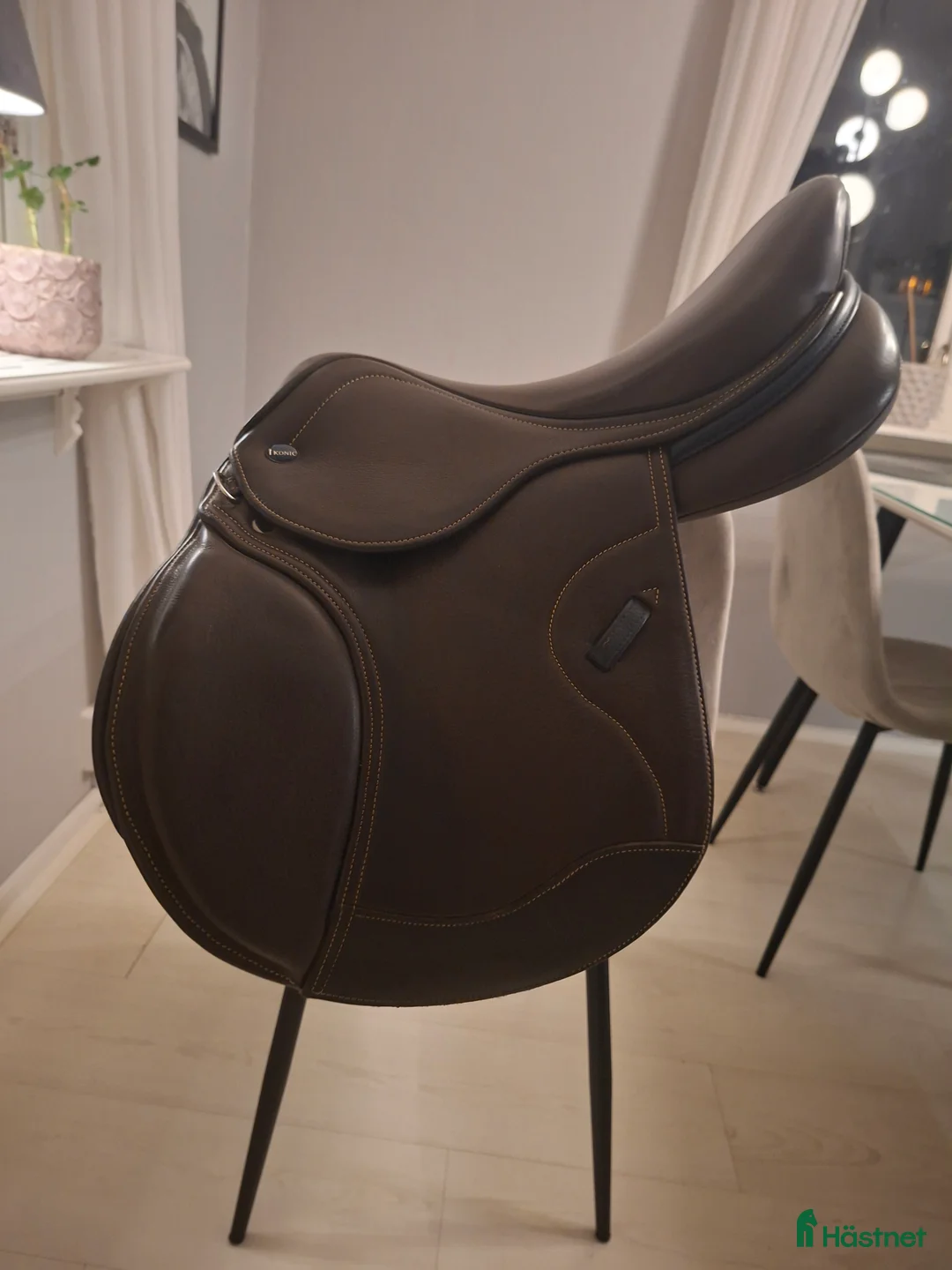 Sadlar hästutrustning till salu: Ikonic light 16 i Lyckeby - Annons 1