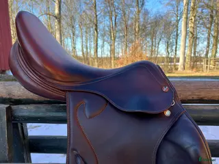 Sadlar hästutrustning Välskött Prestigesadel - Annons 14