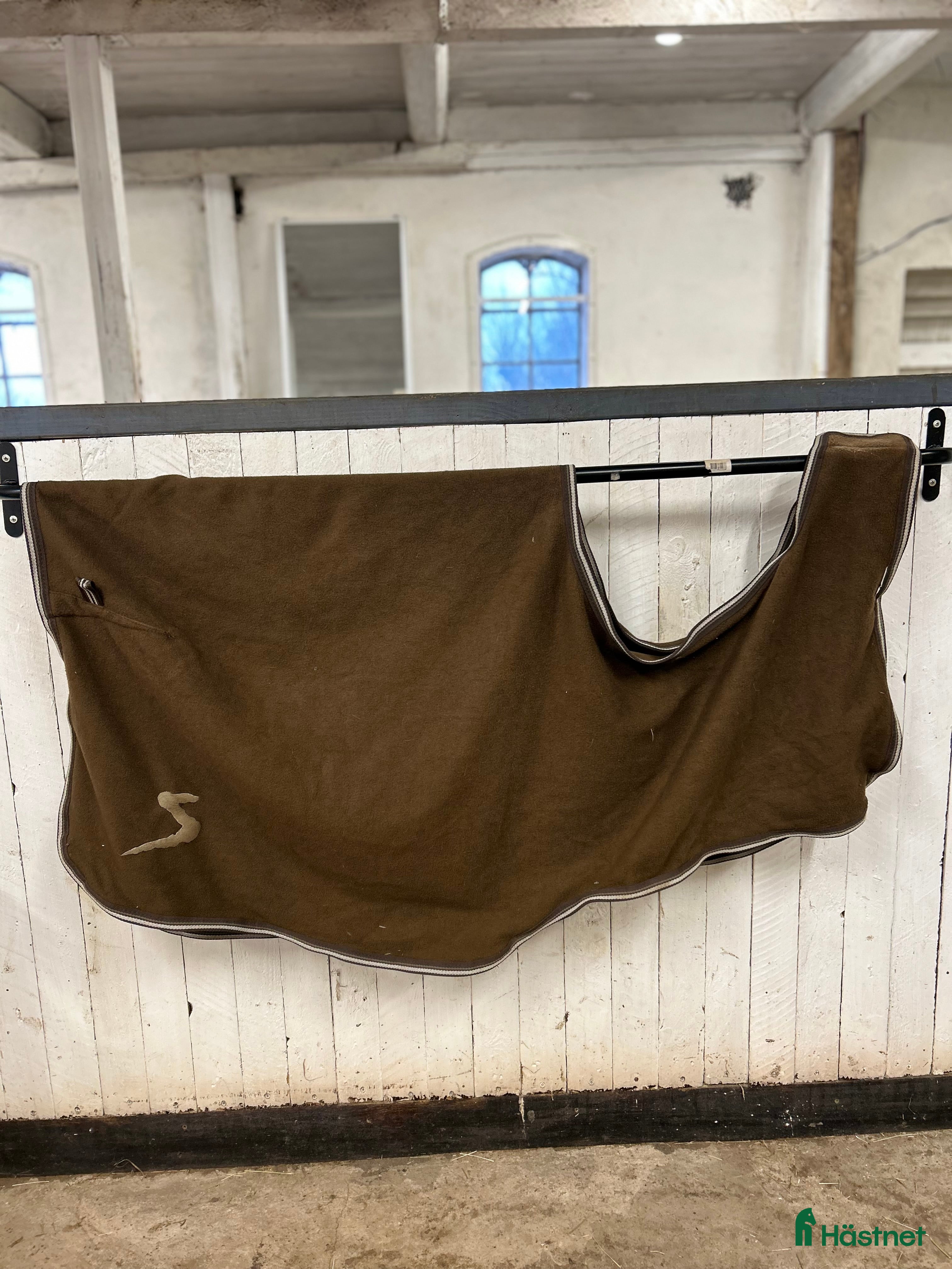 Täcken hästutrustning Två ländtäcken  i Trelleborg - Annons 3