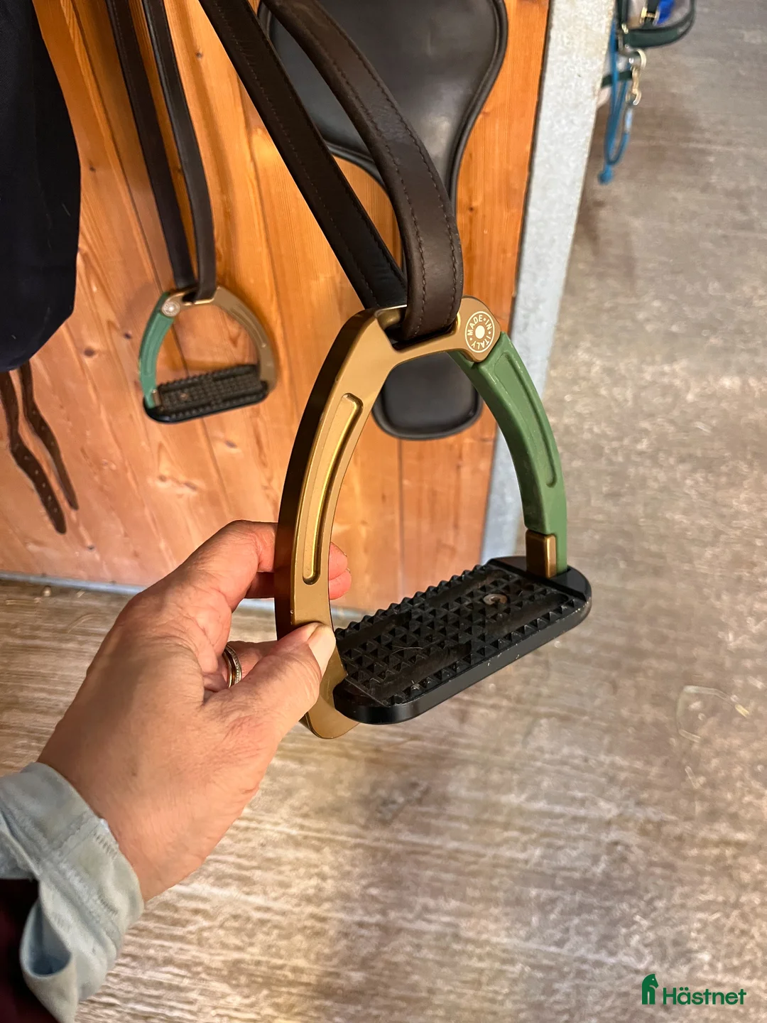 Sadlar hästutrustning till salu: Superfin, pedantskött DJ till salu - Annons 15