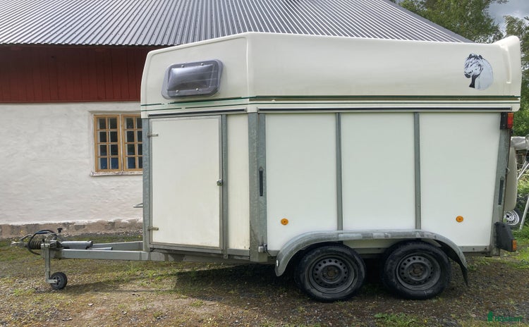Hästtransporter  fordon & transport till salu i Österbybruk - Annons 9