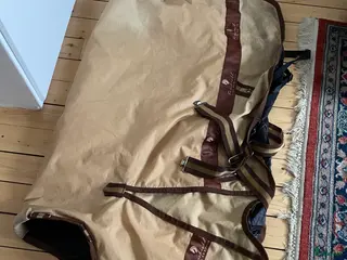 Täcken hästutrustning till salu: Vintertäcke med hals stl 105 cm - Annons 4