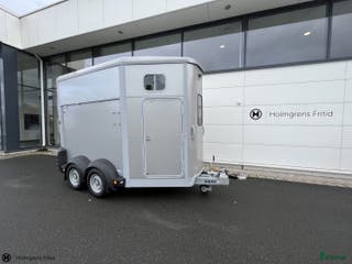 Hästtransporter fordon & transport till salu: Populärt släp för 2 hästar upp till 174 cm i Värnamo - Annons 9